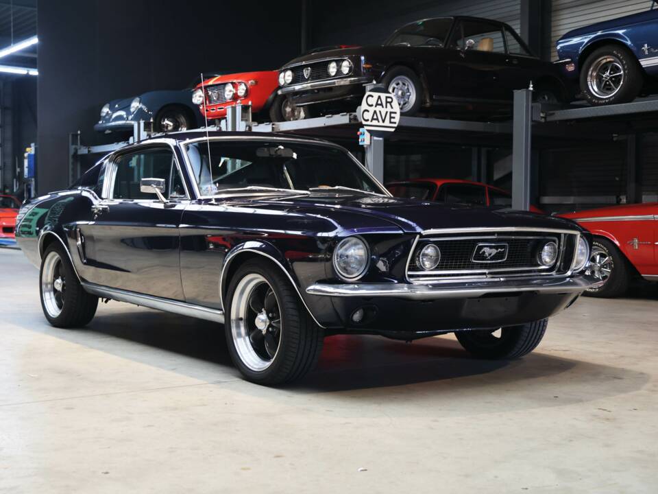 Image 17/57 of Ford Mustang 302 (1968)