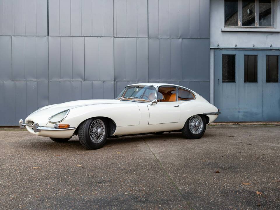 Imagen 1/50 de Jaguar E-Type 4.2 (1965)