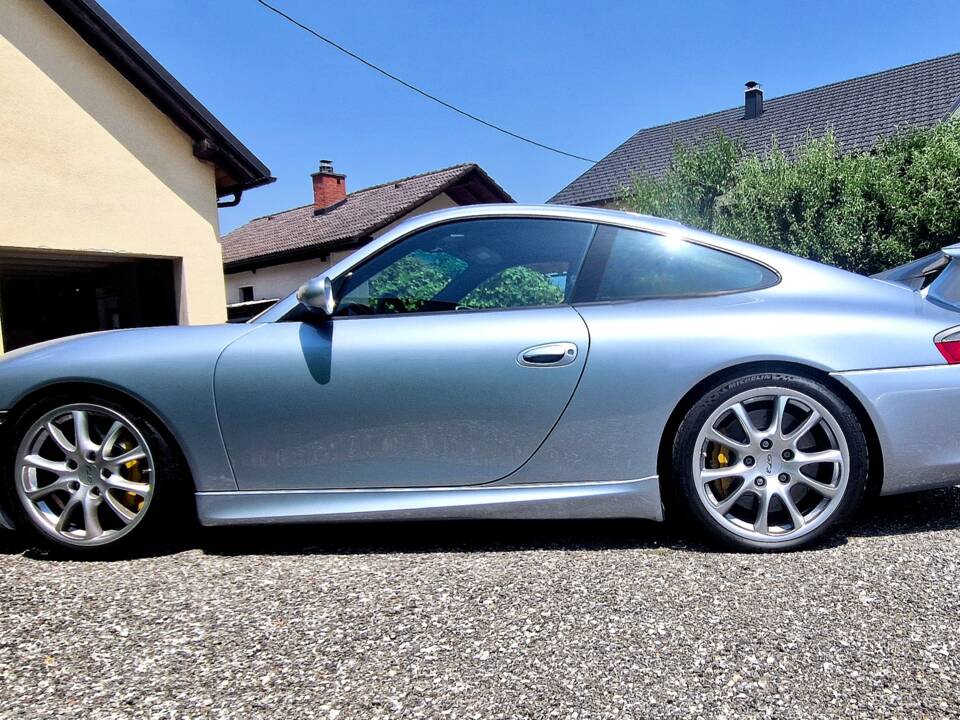 Image 3/13 of Porsche 911 GT3 (2004)