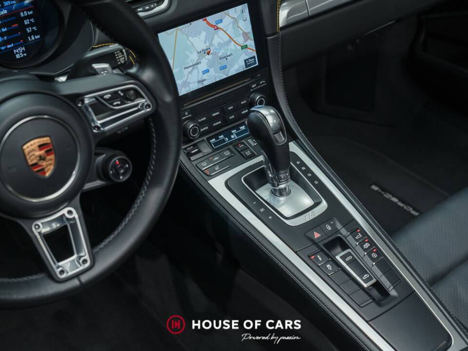 Immagine 20/25 di Porsche 718 Boxster S (2017)