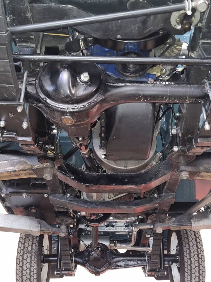 Bild 34/35 von Land Rover 88 (1976)