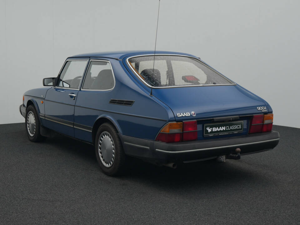 Imagen 3/37 de Saab 900 (1990)