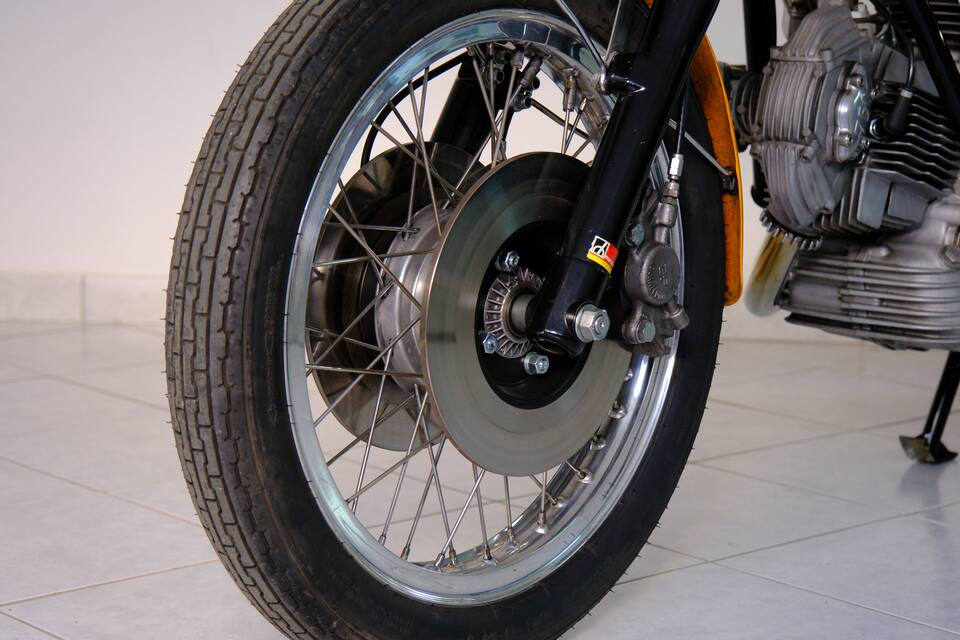 Afbeelding 36/96 van Ducati 750 Sport (1974)