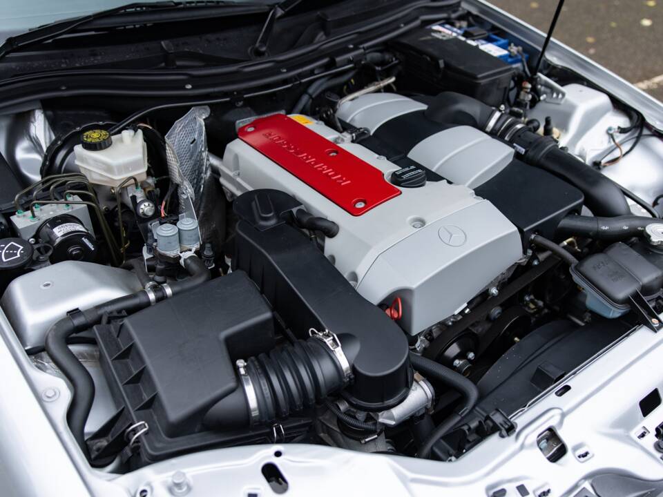 Image 3/47 of Mercedes-Benz SLK 230 Kompressor (2000)