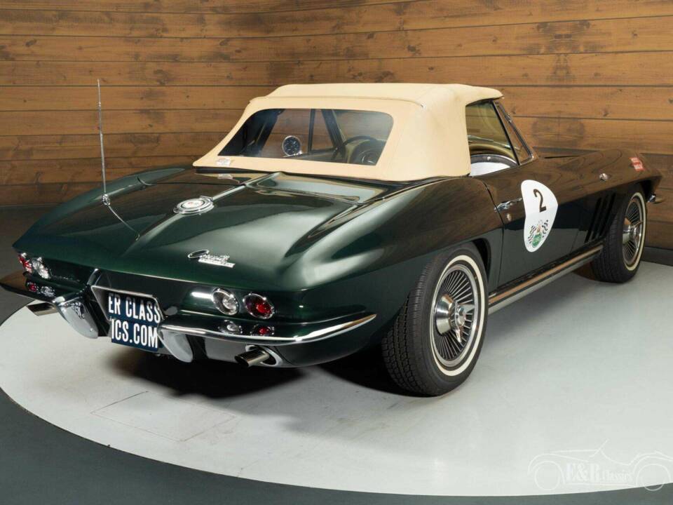 Image 13/19 of Chevrolet Corvette Sting Ray Convertible (1965)