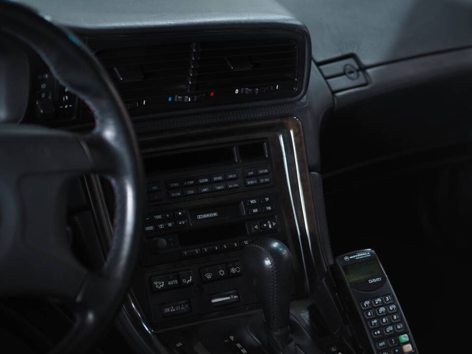 Image 42/59 of BMW 850Ci (1994)