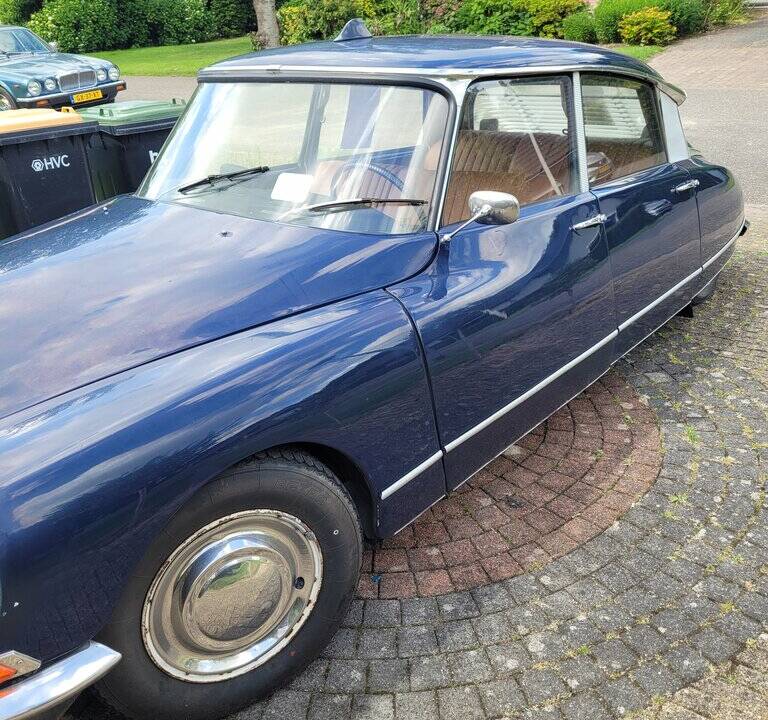Imagen 5/8 de Citroën DS 21 IE Pallas (1970)