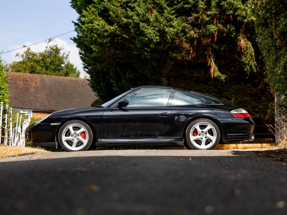 Image 47/50 of Porsche 911 Carrera 4S (2002)