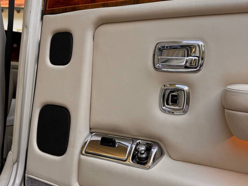 Bild 8/20 von Rolls-Royce Silver Spur II (1991)