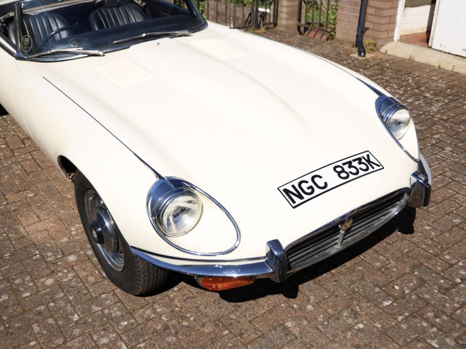 Image 28/50 de Jaguar Type E V12 (1972)