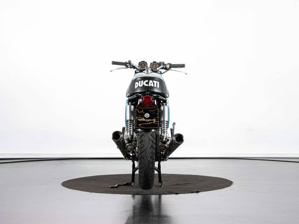 Image 3/50 of Ducati 750 GT (1972)