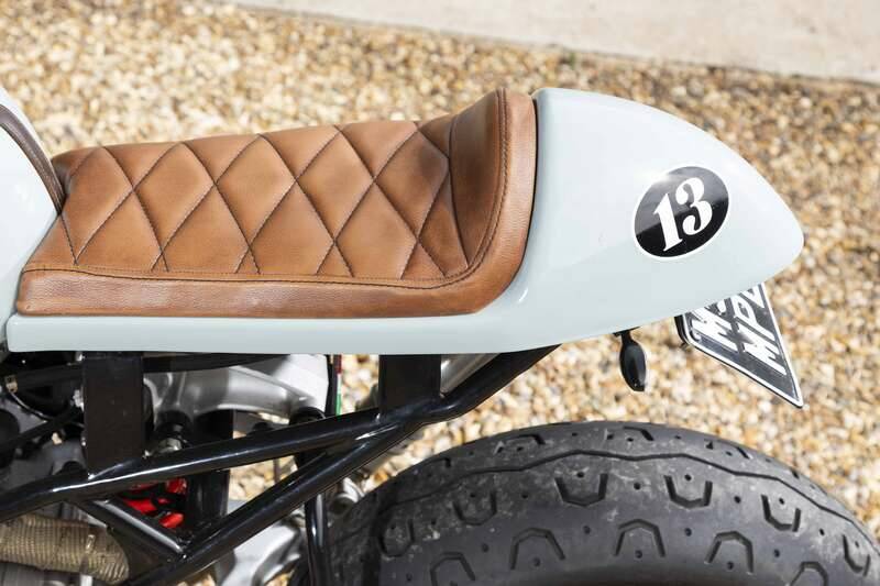 Image 19/36 of Ducati DUMMY (1995)