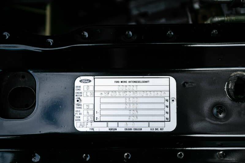 Bild 18/49 von Ford Escort turbo RS (1988)