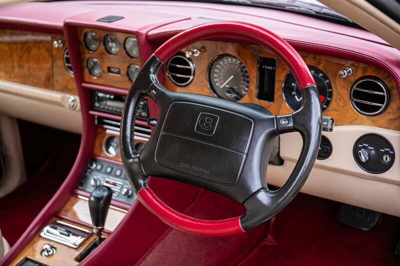 Image 25/50 of Bentley Continental R (1996)
