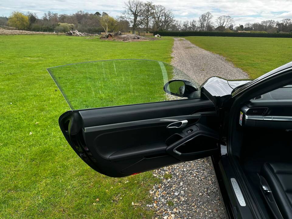 Image 30/42 of Porsche 911 Carrera S (2018)