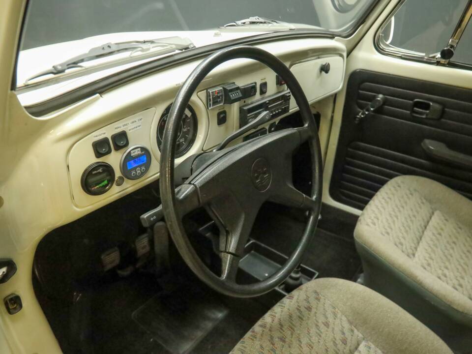 Bild 50/50 von Volkswagen Käfer 1600 (1996)