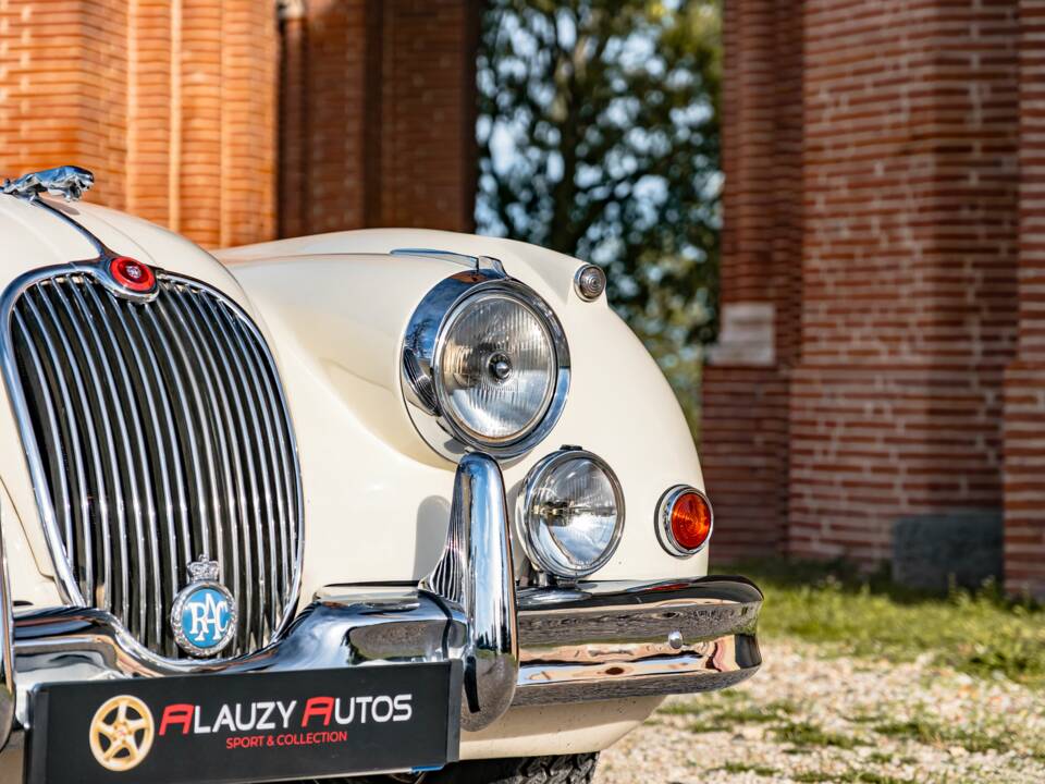 Bild 29/100 von Jaguar XK 150 DHC (1959)