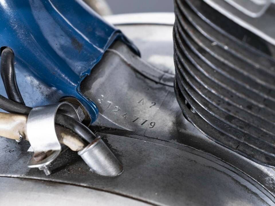 Image 34/50 of NSU Superfox (1956)