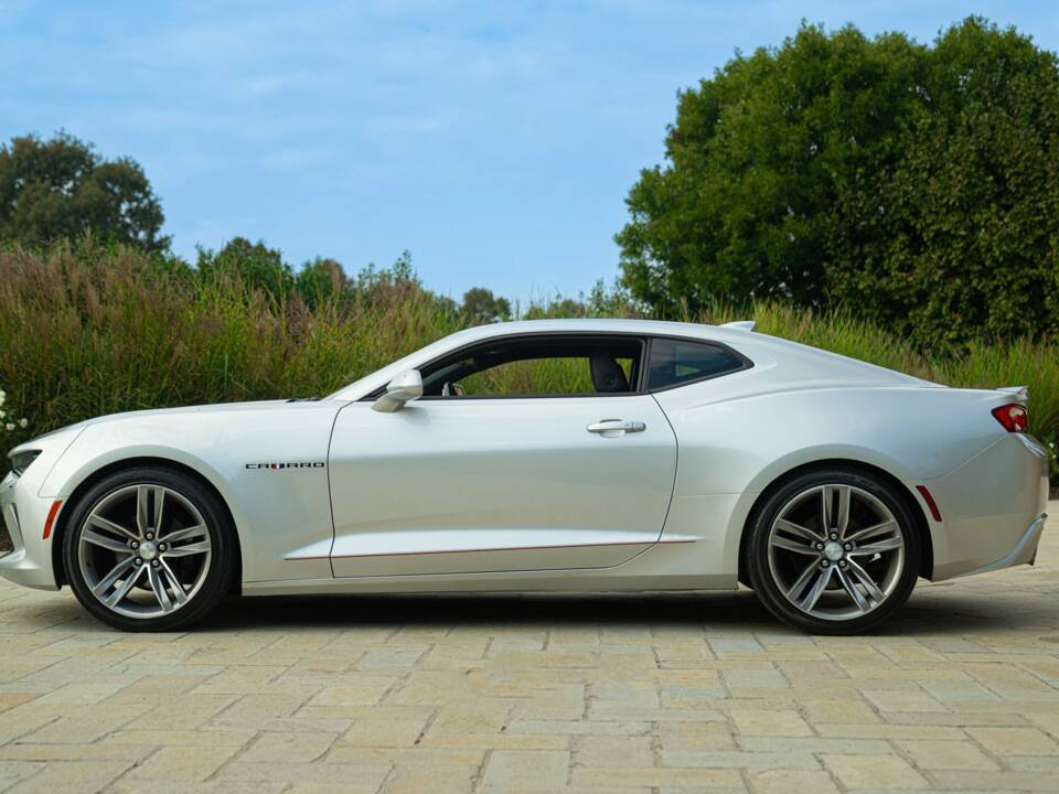 Image 12/50 of Chevrolet Camaro 2.0 Turbo (2019)