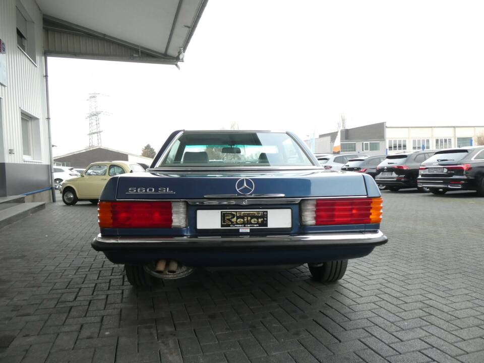 Bild 5/23 von Mercedes-Benz 560 SL (1989)