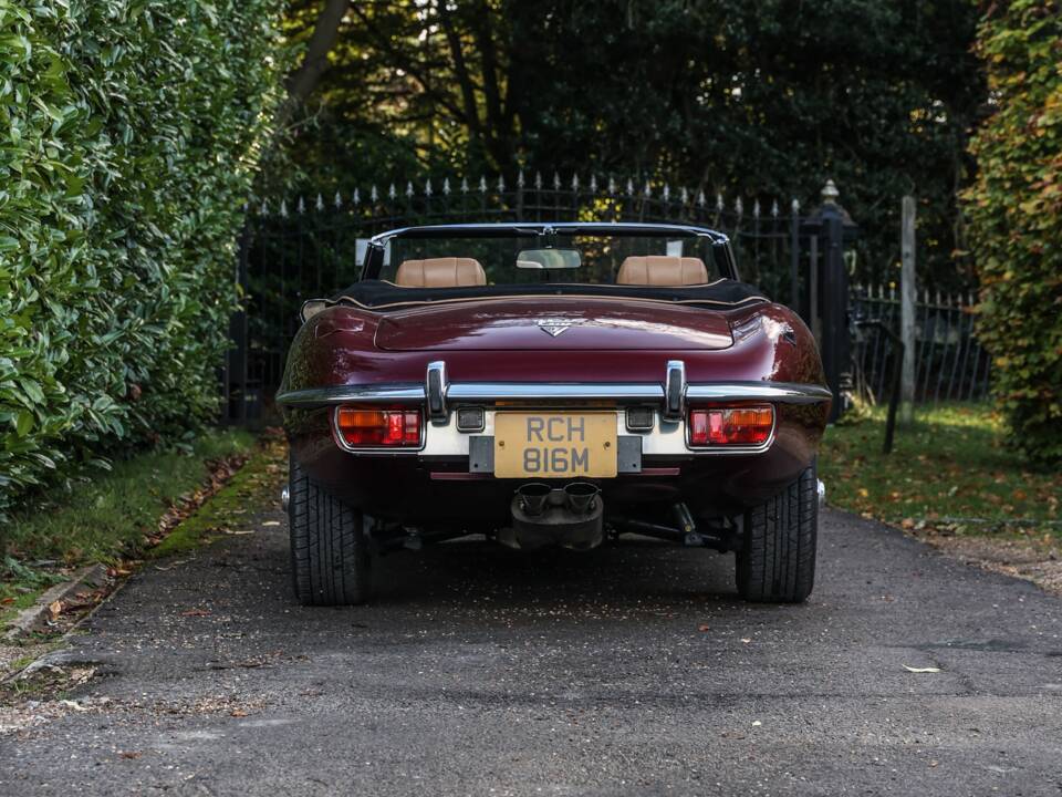 Bild 9/31 von Jaguar E-Type V12 (1974)