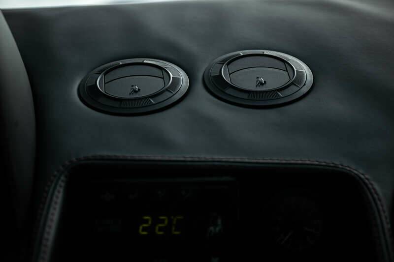 Image 27/48 of Lamborghini Diablo (1991)