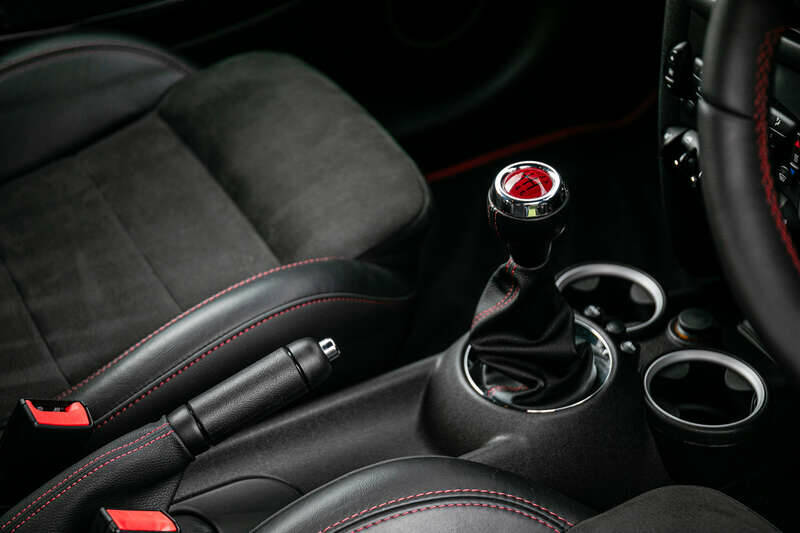 Image 24/40 de Mini John Cooper Works GP (2013)