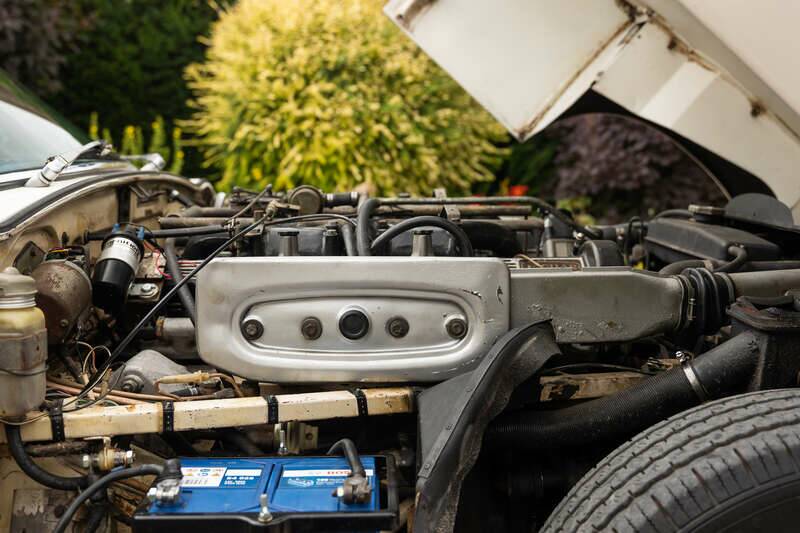 Immagine 32/49 di Jaguar E-Type V12 (1973)