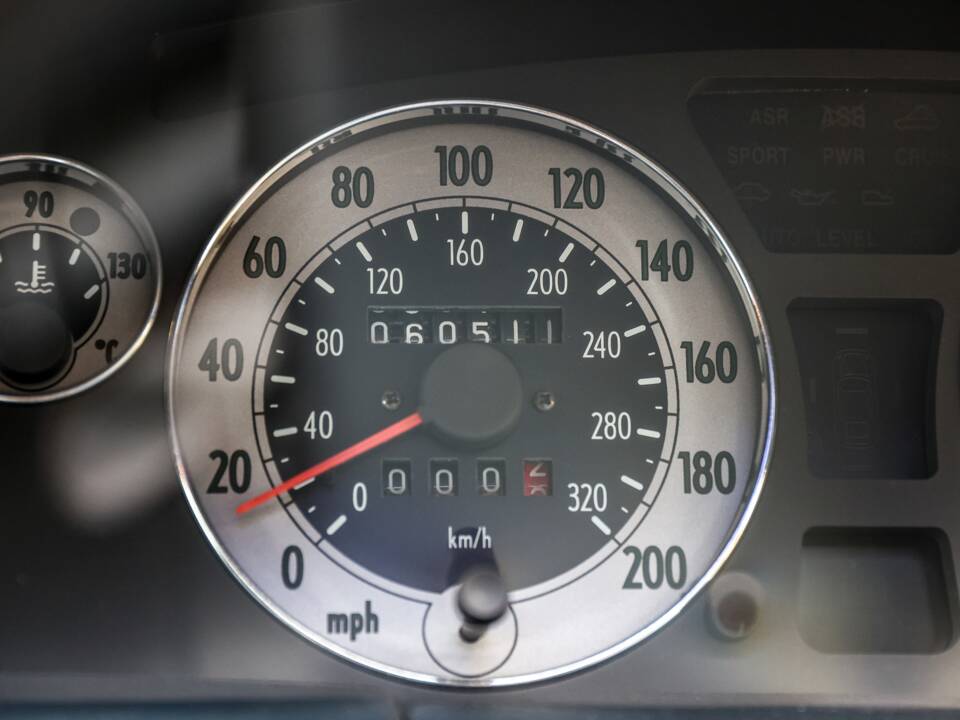 Bild 37/42 von Maserati 4200 (2002)