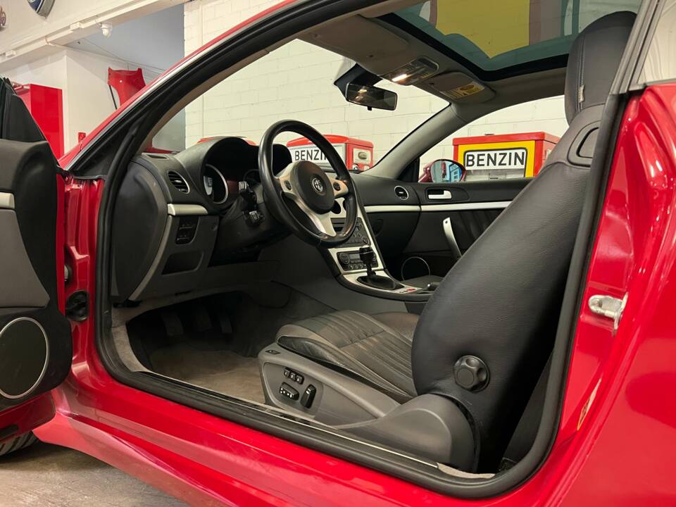 Image 7/17 of Alfa Romeo Brera 2.2 JTS (2006)