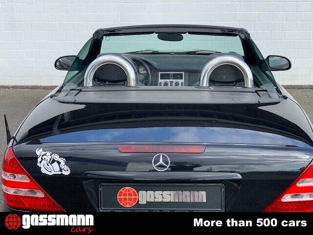 Immagine 8/15 di Mercedes-Benz SLK 230 Kompressor (2000)