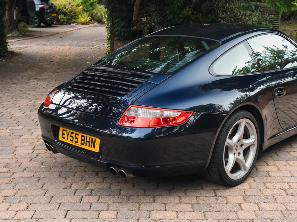 Bild 17/50 von Porsche 911 Carrera S (2005)