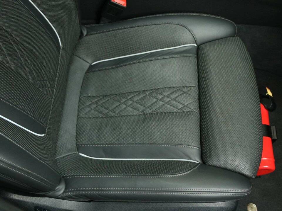 Image 29/50 of ALPINA B5 Biturbo AWD (2017)