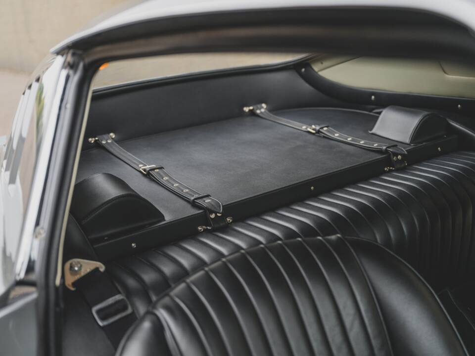 Image 69/79 of Ferrari 275 GTB/4 (1968)