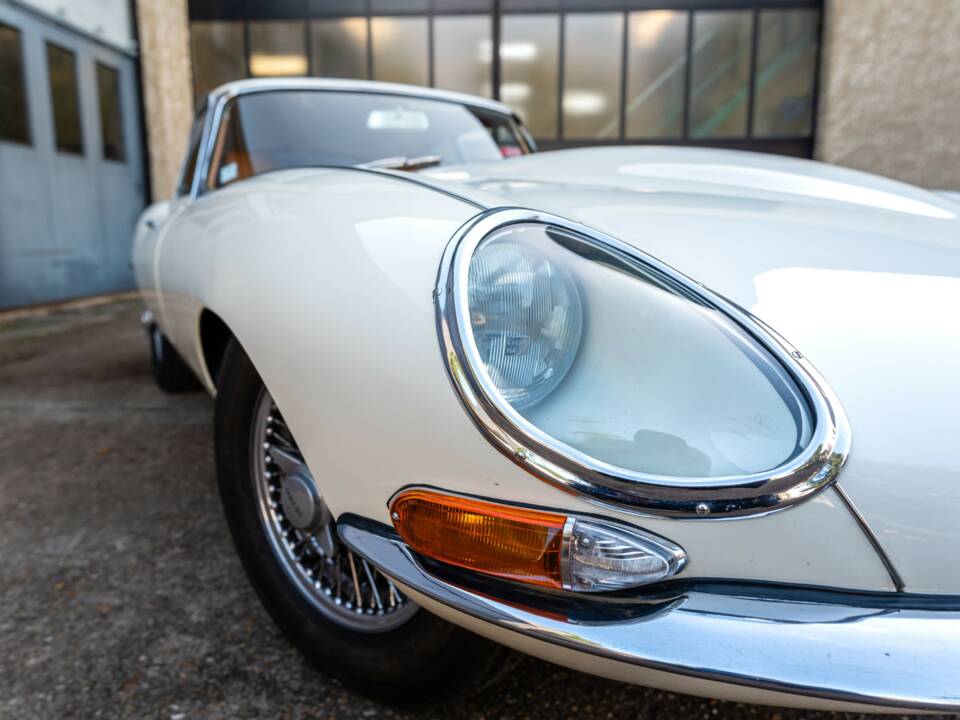 Imagen 5/50 de Jaguar E-Type 4.2 (1965)