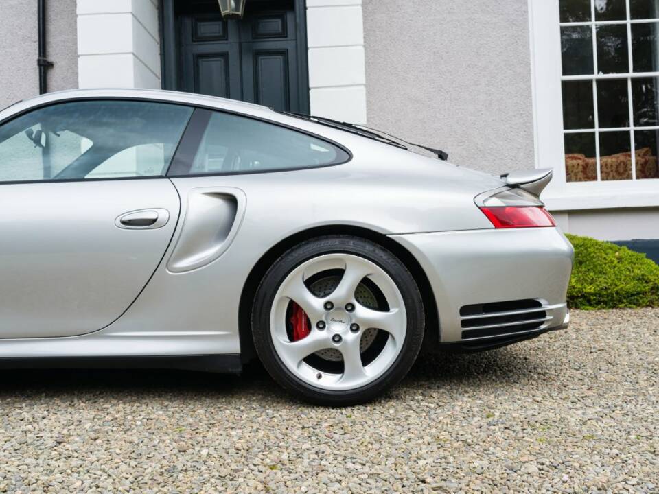 Bild 12/50 von Porsche 911 Turbo (2001)