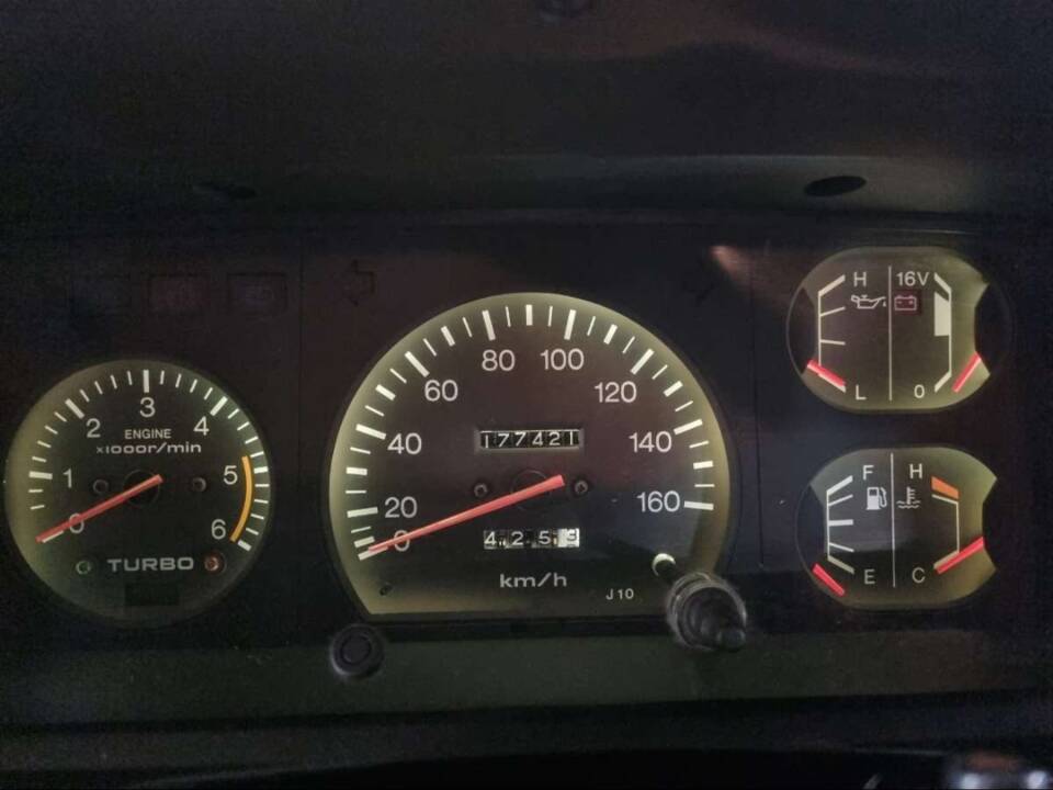 Immagine 6/19 di Toyota Land Cruiser Turbo LJ 70 (1987)