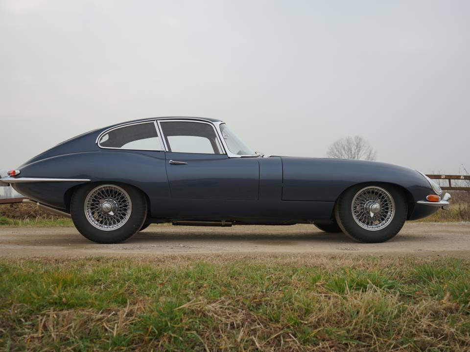 Immagine 20/39 di Jaguar E-Type 3.8 (1962)