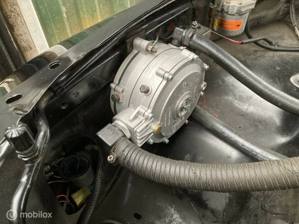 Image 29/47 of Dodge Ram 1500 (1994)