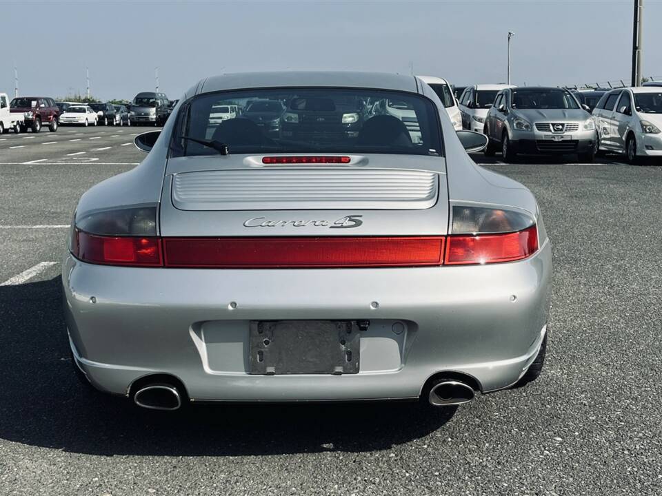 Image 7/39 of Porsche 911 Carrera 4S (2002)