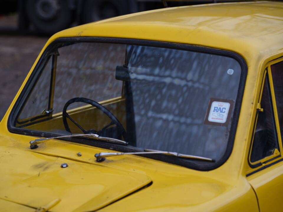 Bild 8/32 von Reliant Regent Van 10cwt (1969)