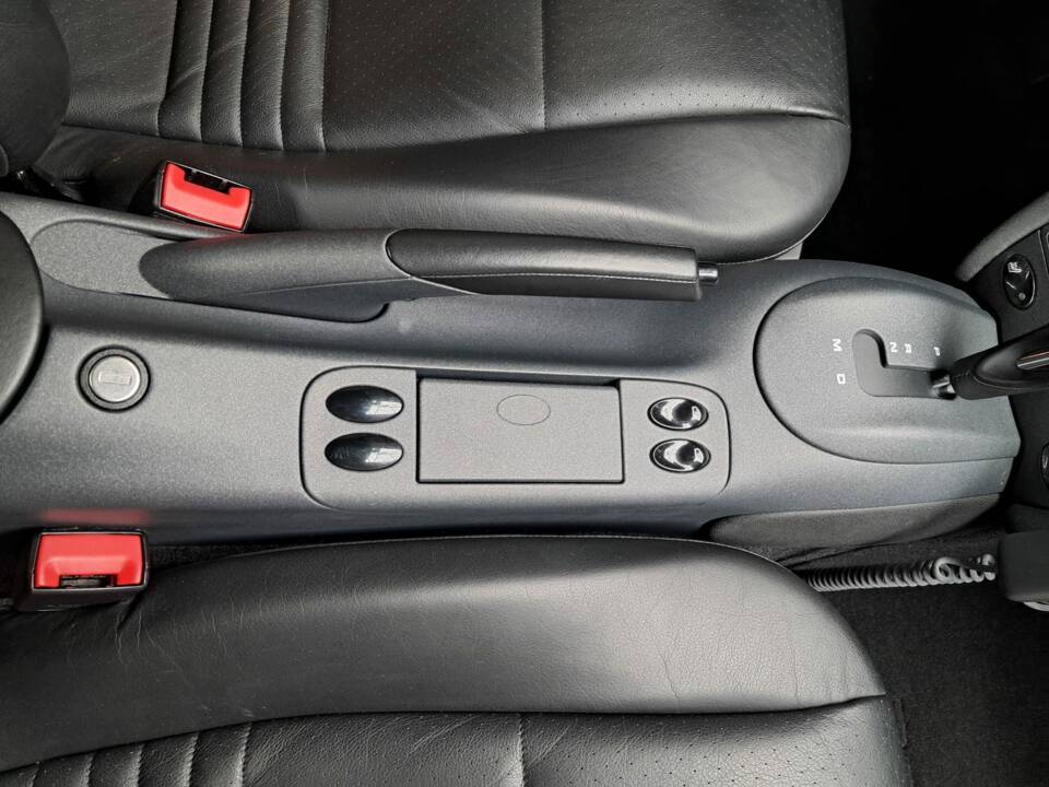 Image 7/33 de Porsche 911 Carrera (1996)