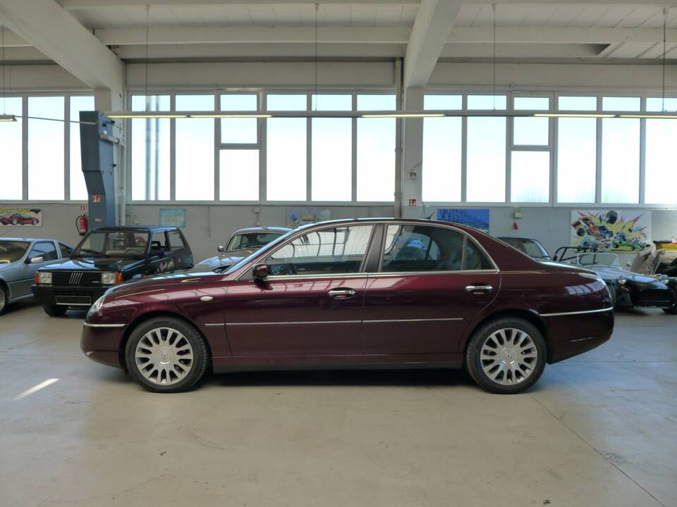 Imagen 33/42 de Lancia Thesis 2.4 (2002)