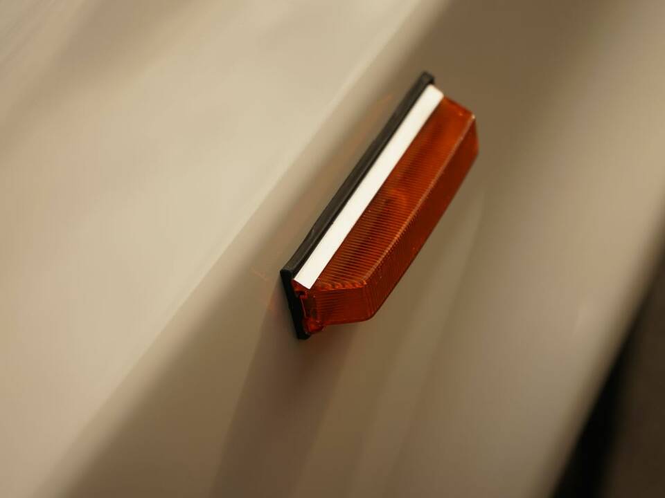 Image 25/100 of Alfa Romeo Giulia Nuova Super 1300 (1977)