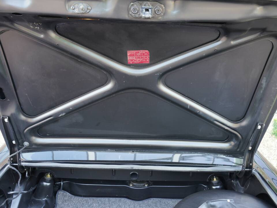 Image 20/50 of Mercedes-Benz 280 SL (1969)