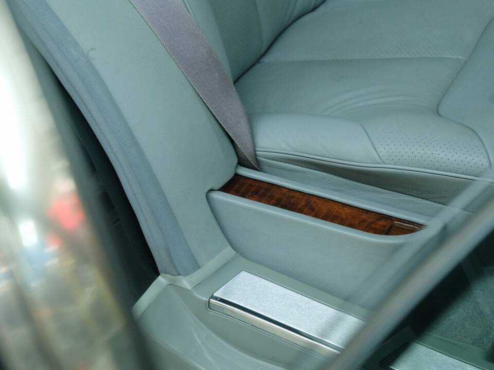 Bild 38/50 von Mercedes-Benz 600 SEL (1992)