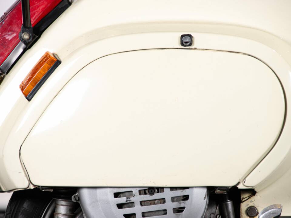 Bild 26/49 von Piaggio Vespa PK 125 S (1984)