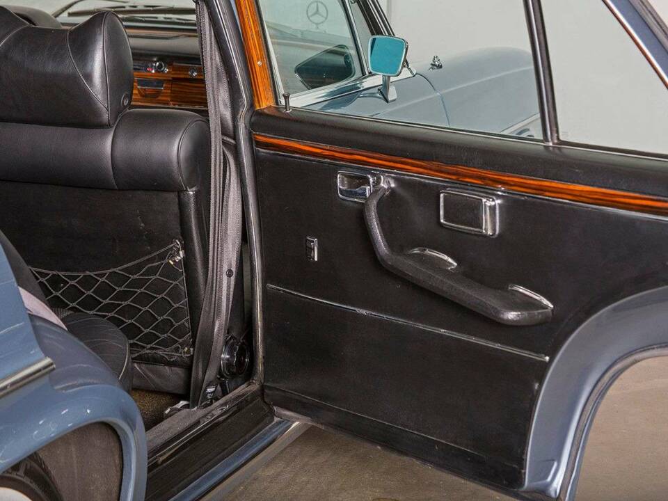 Afbeelding 24/36 van Mercedes-Benz 300 SEL 6.3 (1970)