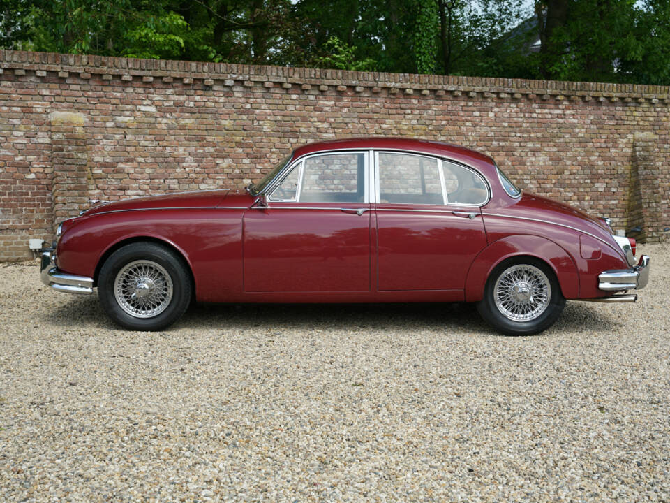 Bild 38/50 von Jaguar Mk II 2.4 (1962)