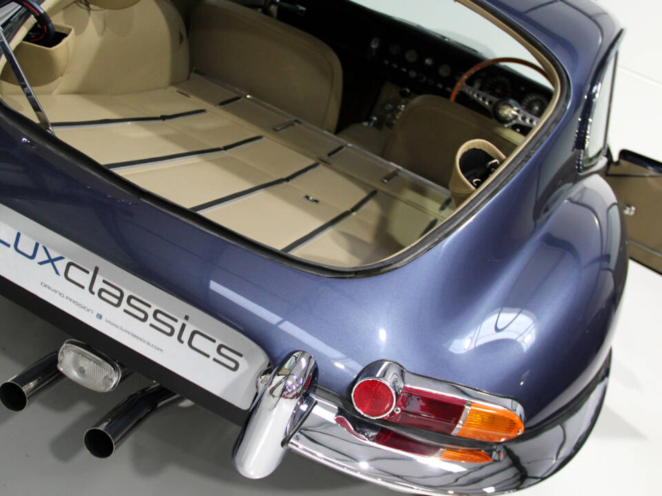 Bild 34/39 von Jaguar E-Type 4.2 (1966)